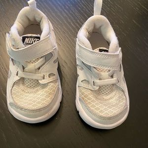 Toddler Nike Free run
